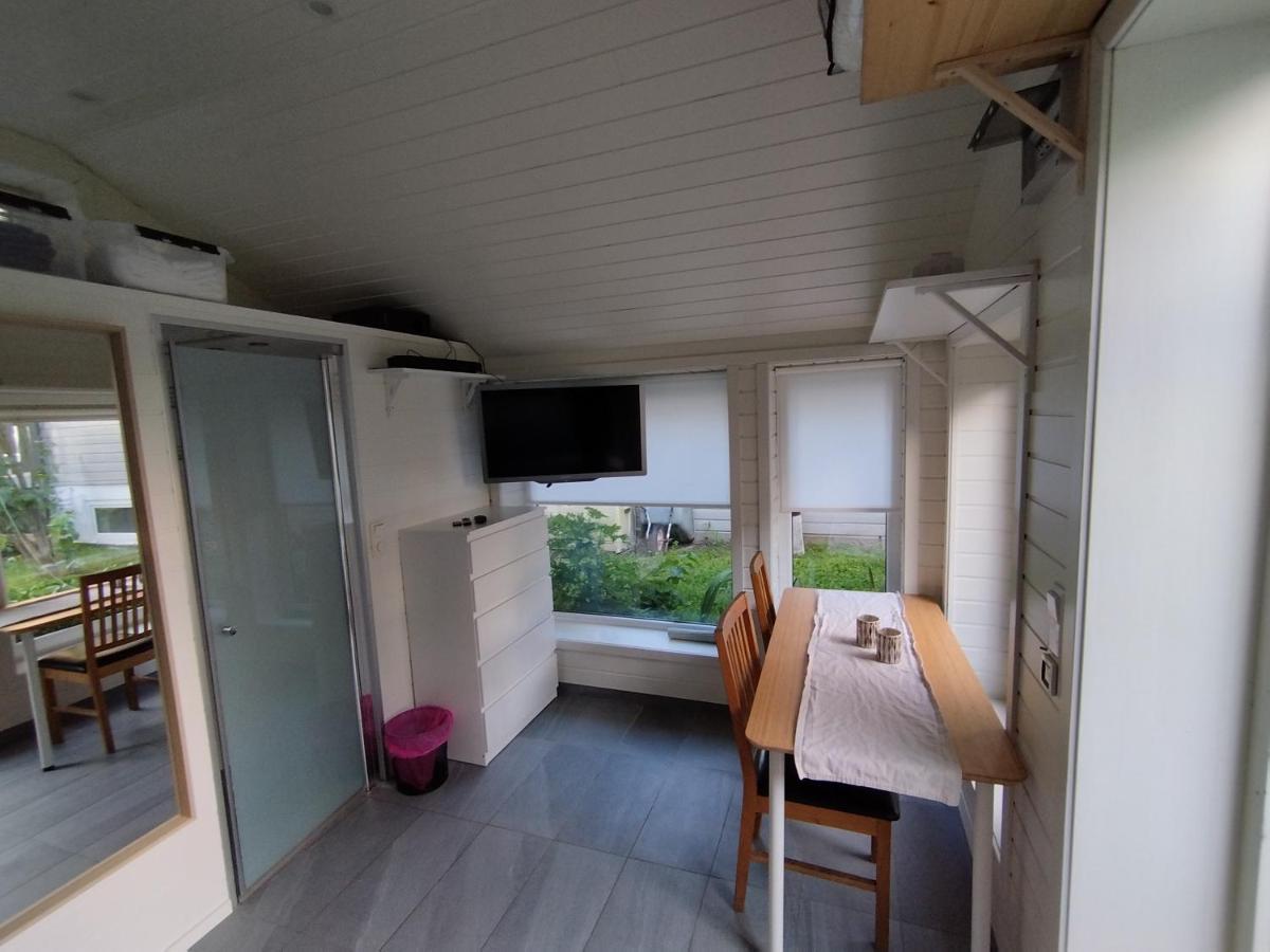 Hokksund Guest House In The Garden מראה חיצוני תמונה